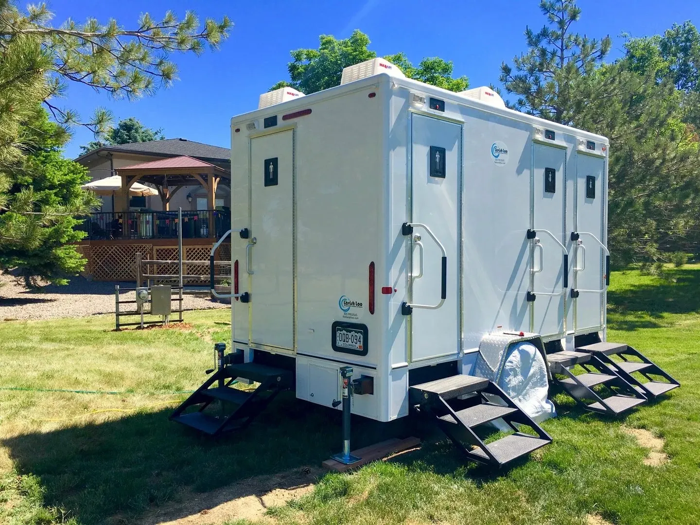 Luxury Restroom Trailer in Bradenton, FL
