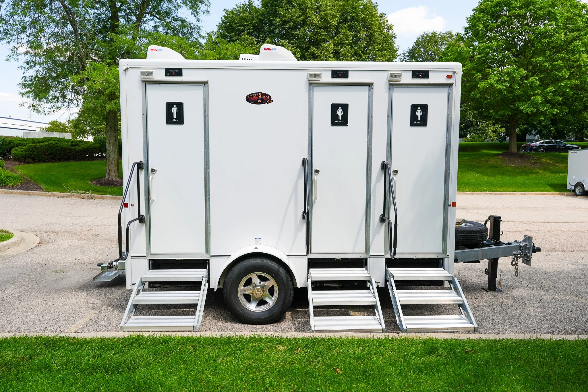Restroom Trailer Rental in Bradenton, FL